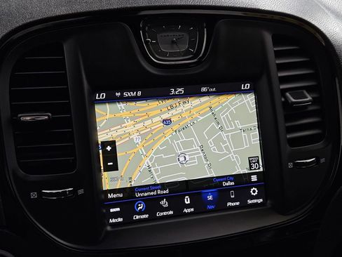 Used 2023 Chrysler 300 S image 13