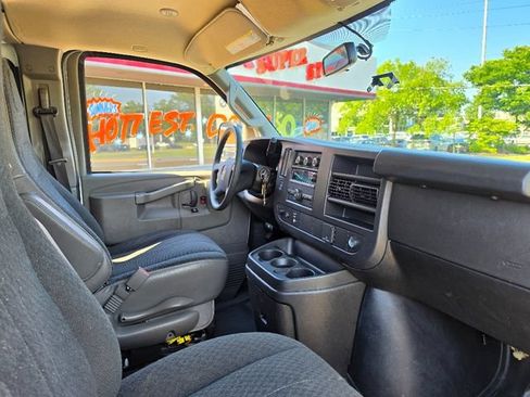 Used 2024 GMC Savana 2500 w/ Driver Convenience Package RWD image 11
