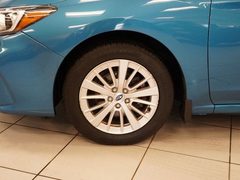 Used 2017 Subaru Impreza 2.0i Premium w/ BSD & Rcta/SRF/Eyesight image 19