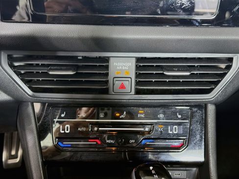 Used 2025 Volkswagen Jetta Sport FWD image 22