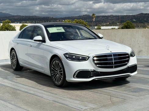 New 2026 Mercedes-Benz S 500 4MATIC image 7