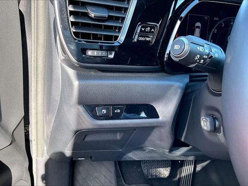 Used 2022 Lexus NX 250 AWD image 32