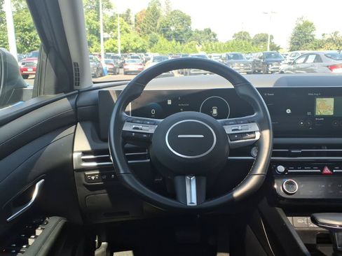 Certified 2025 Hyundai Tucson SEL AWD/4WD image 19