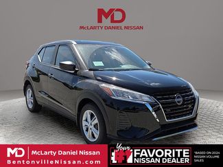 Used 2025 Nissan Kicks Play S FWD video 1