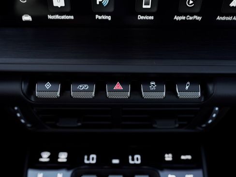 Used 2025 Porsche 911 Carrera 4 GTS w/ Premium Package image 59