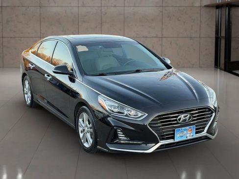 Used 2018 Hyundai Sonata Limited image 4