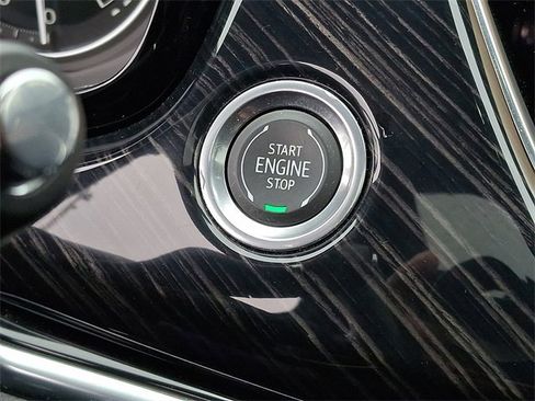 Certified 2023 Cadillac XT6 Premium Luxury w/ LPO, Floor Liner Package image 21