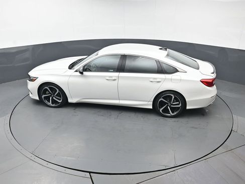Certified 2022 Honda Accord Sport image 43