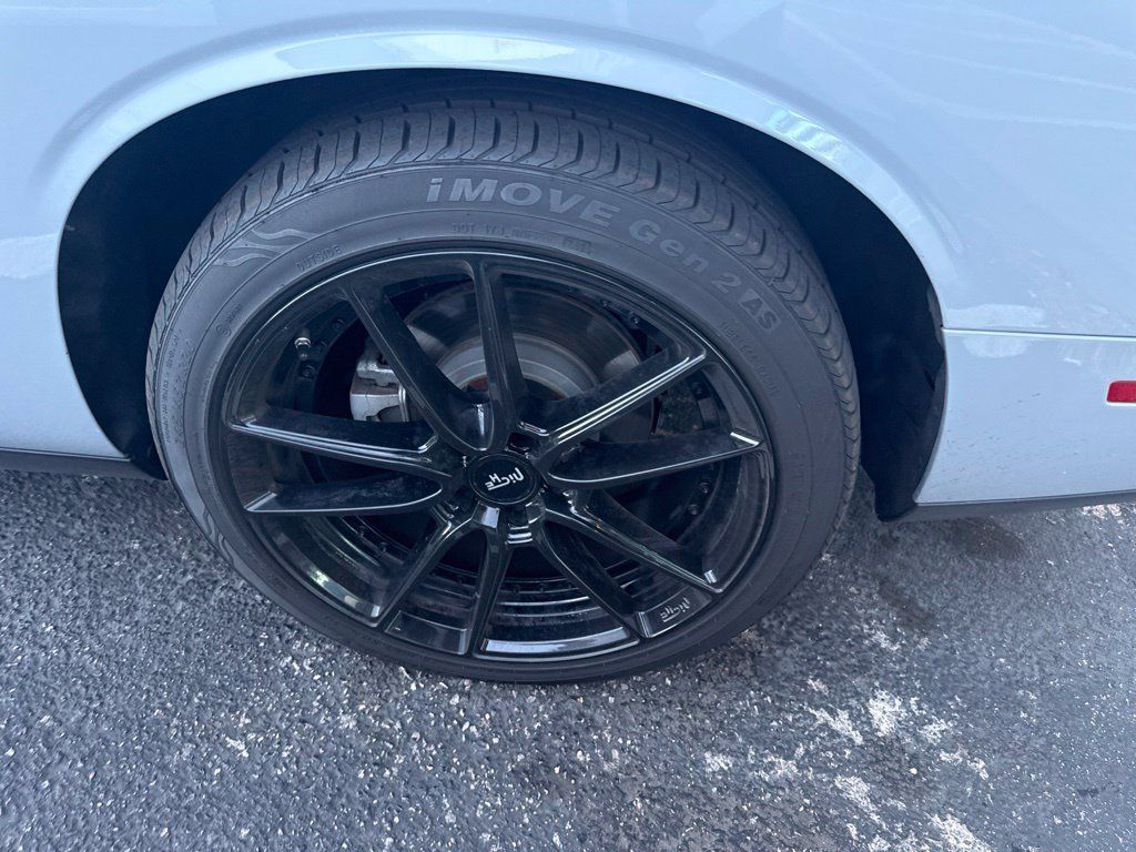 Used 2022 Dodge Challenger R/T w/ T/A Package RWD image 13