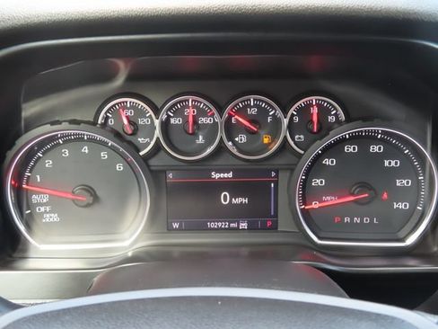 Used 2019 Chevrolet Silverado 1500 RST AWD/4WD image 32