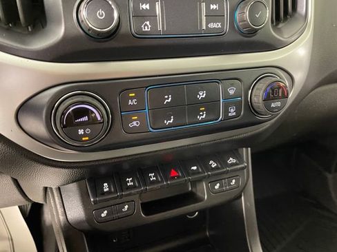 Used 2020 Chevrolet Colorado ZR2 AWD/4WD image 8