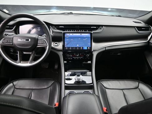 Used 2024 Jeep Grand Cherokee L Limited w/ Luxury Tech Group II image 26