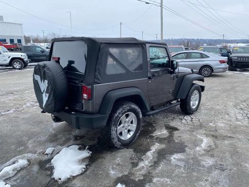 Used 2014 Jeep Wrangler Sport w/ Quick Order Package 24S AWD/4WD image 7