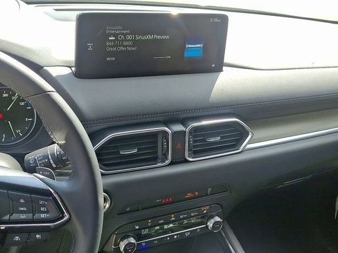 New 2025 MAZDA CX-5 Signature image 9