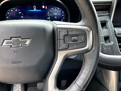 Used 2022 Chevrolet Tahoe Z71 w/ Luxury Package image 11