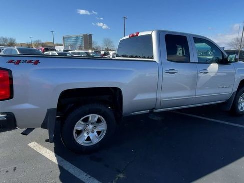 Used 2018 Chevrolet Silverado 1500 LT AWD/4WD image 2