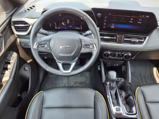 Used 2025 Chevrolet TrailBlazer ACTIV w/ Convenience Package FWD image 6