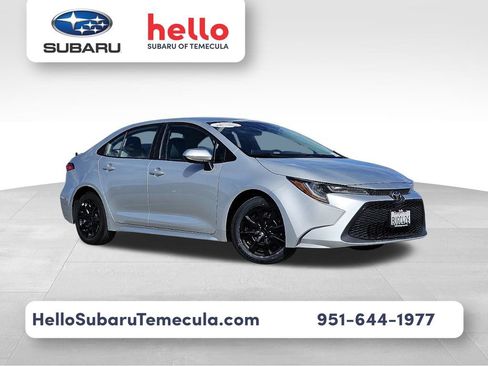 Used 2021 Toyota Corolla LE image 1