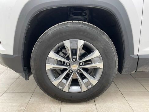 Certified 2025 Chevrolet Equinox LT w/ Convenience Package II image 6