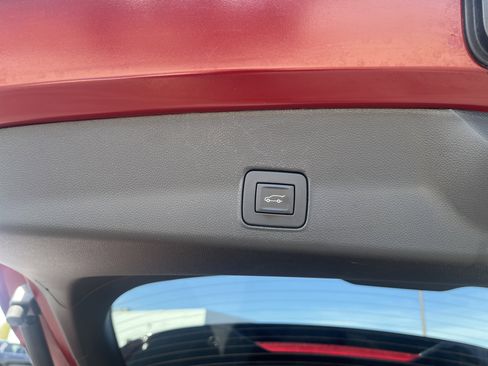 Used 2024 Chevrolet TrailBlazer RS w/ Convenience Package image 17