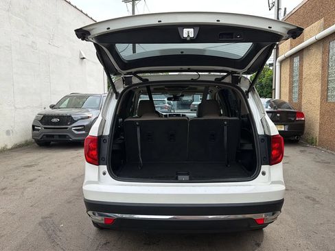 Used 2017 Honda Pilot Touring image 27
