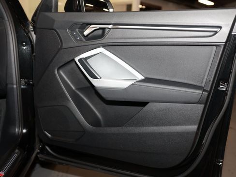 Used 2023 Audi Q3 2.0T Premium image 19