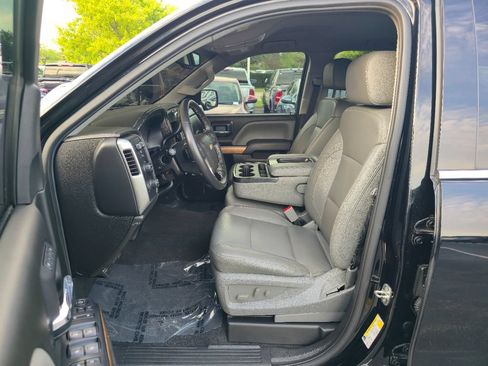 Certified 2018 Chevrolet Silverado 1500 LTZ w/ Sport Package AWD/4WD image 21