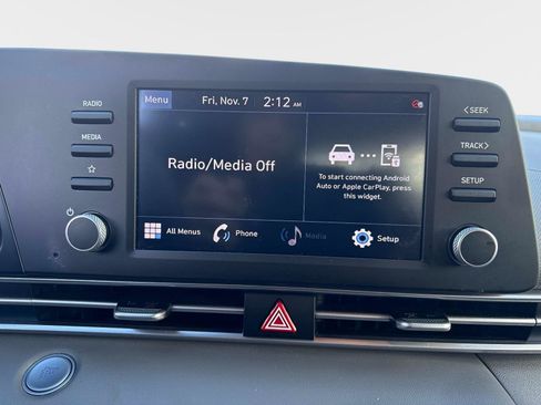 Used 2023 Hyundai Elantra SEL w/ Cargo Package image 23