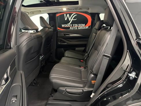 Used 2026 INFINITI QX60 Luxe w/ Cargo Package FWD image 13