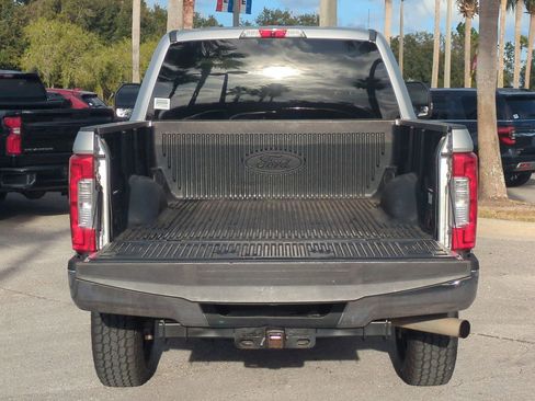 Used 2019 Ford F250 XLT w/ FX4 Off-Road Package image 12