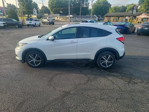 Used 2022 Honda HR-V EX image 3