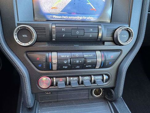 Used 2020 Ford Mustang Shelby GT500 w/ Technology Package RWD image 39