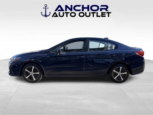 Used 2019 Subaru Impreza 2.0i Premium image 5