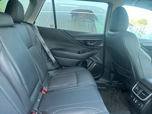 Used 2023 Subaru Outback Limited AWD/4WD image 6