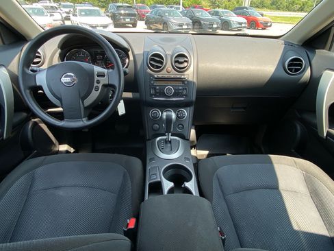 Used 2013 Nissan Rogue S FWD image 16