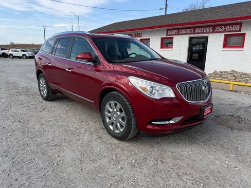 Used 2014 Buick Enclave Leather image 1