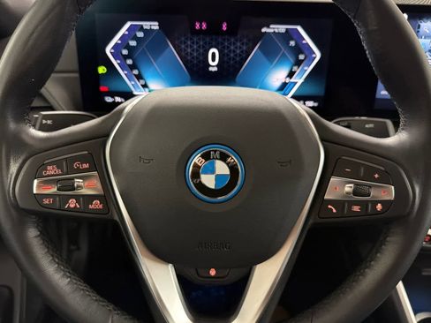 Used 2023 BMW i4 eDrive35 RWD image 23