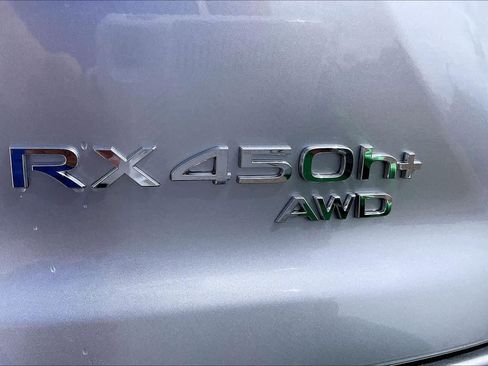 New 2026 Lexus RX 450h Luxury image 15