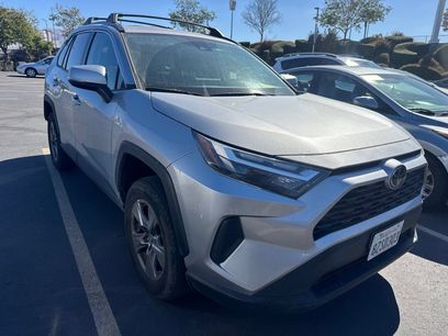 Used 2022 Toyota RAV4 XLE
