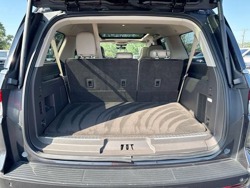 Used 2022 Lincoln Navigator L Reserve AWD/4WD image 26