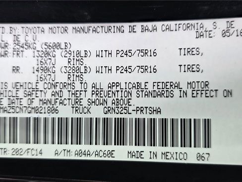 Used 2016 Toyota Tacoma SR5 w/ Towing Package RWD image 22
