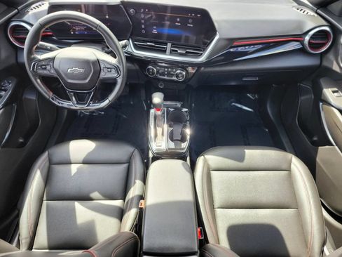 Used 2024 Chevrolet Trax RS w/ Driver Confidence Package FWD image 10