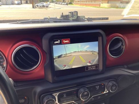 Used 2021 Jeep Wrangler Unlimited Rubicon AWD/4WD image 20