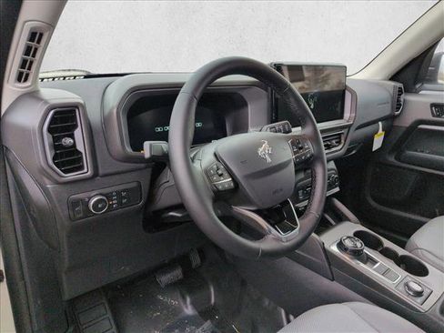 New 2025 Ford Bronco Sport Badlands image 3