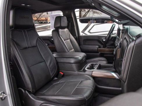 Used 2023 Chevrolet Silverado 2500 High Country image 18