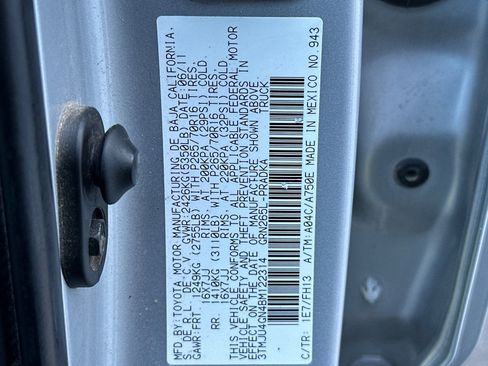 Used 2011 Toyota Tacoma PreRunner w/ TRD Off-Road Pkg w/JBL Audio image 27