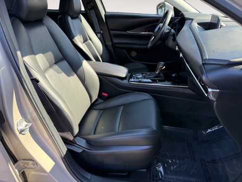 Certified 2024 MAZDA CX-30 AWD 2.5 S w/ Preferred Package image 19