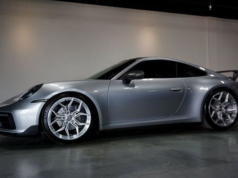 Used 2023 Porsche 911 Carrera T image 50