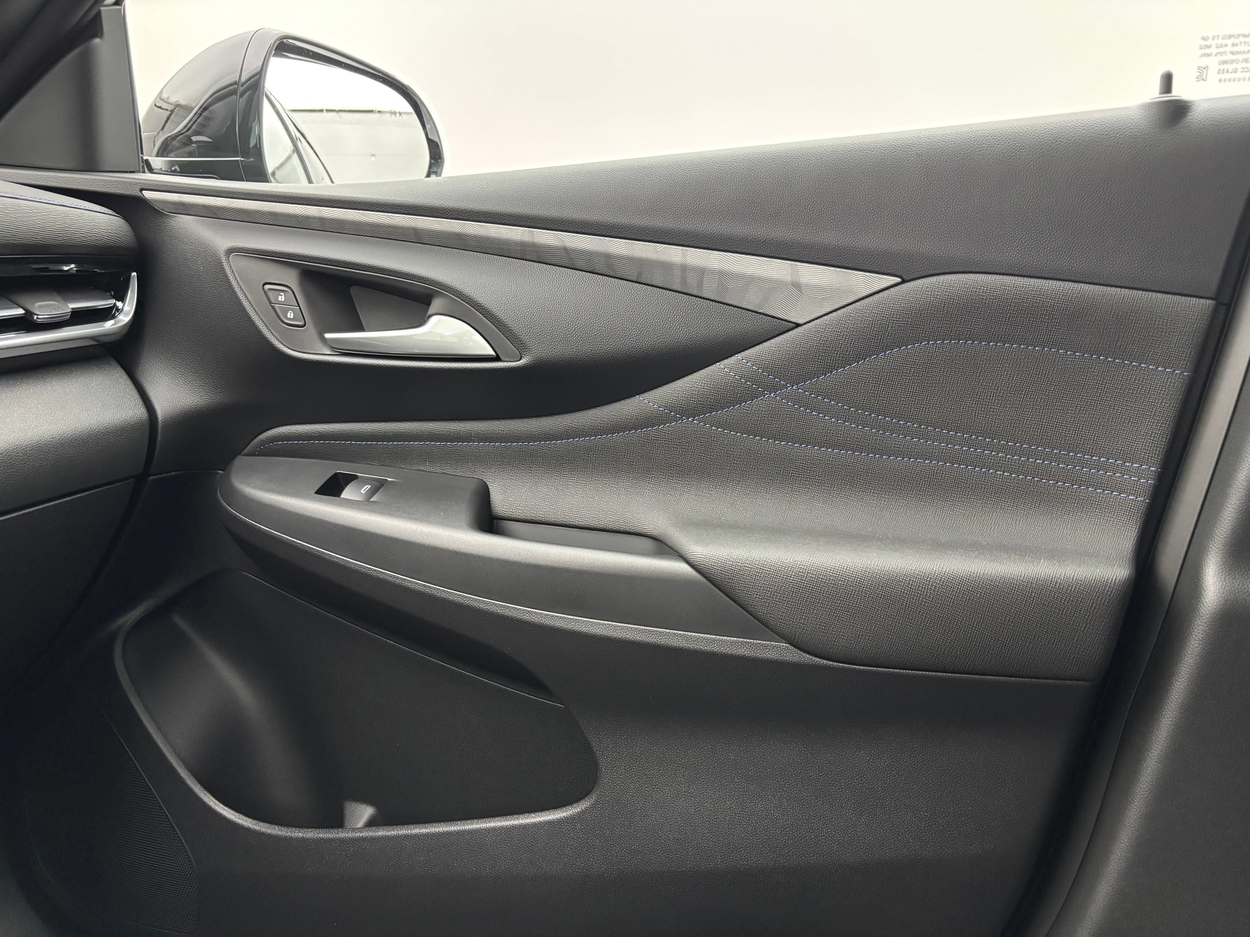 New 2026 Buick Envista Sport Touring w/ Convenience I Package FWD image 37