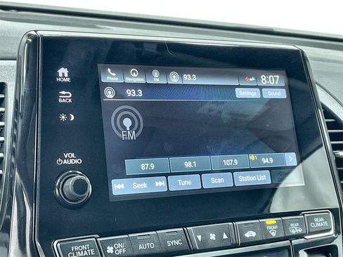 Used 2023 Honda Odyssey Elite image 25